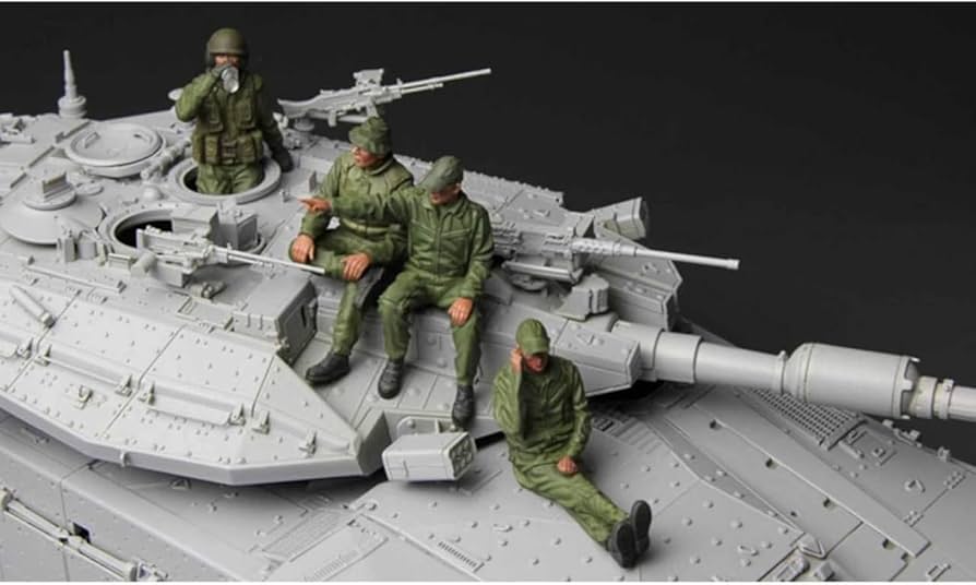 ⑤ 未使用 戦車 他 色々4セット まとめ売り 1/35 プラモデル 61+vqfTpVtL._UF894,1000_QL80_.jpg